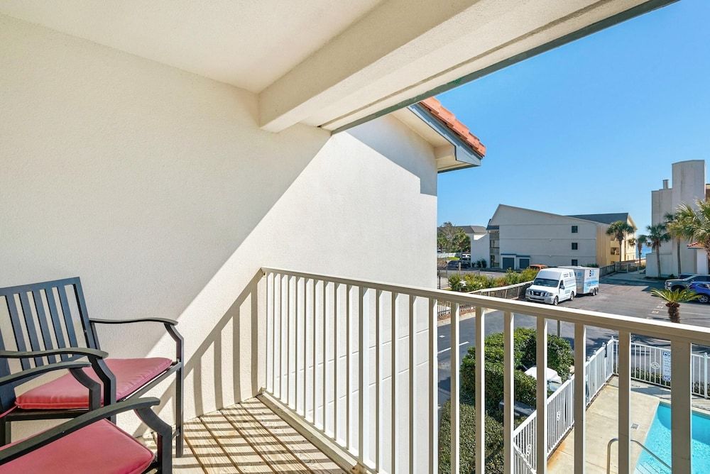 Townhome, Multiple Beds (Palm Grove at Sago Sands Unit A)