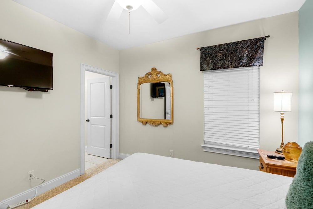 Condo, Multiple Beds (Topsail Village 211- Sandy Feet Retre)
