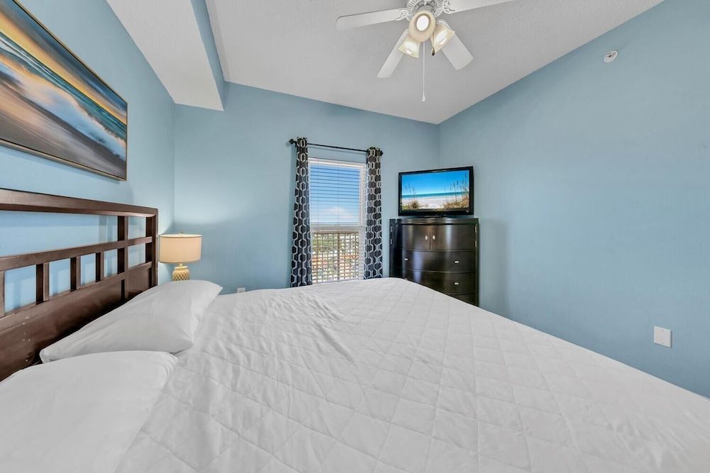 Condo, Multiple Beds (Majestic Beach Towers 1-1911)