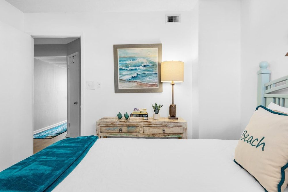 Condo, Multiple Beds (Aquavista 202E)