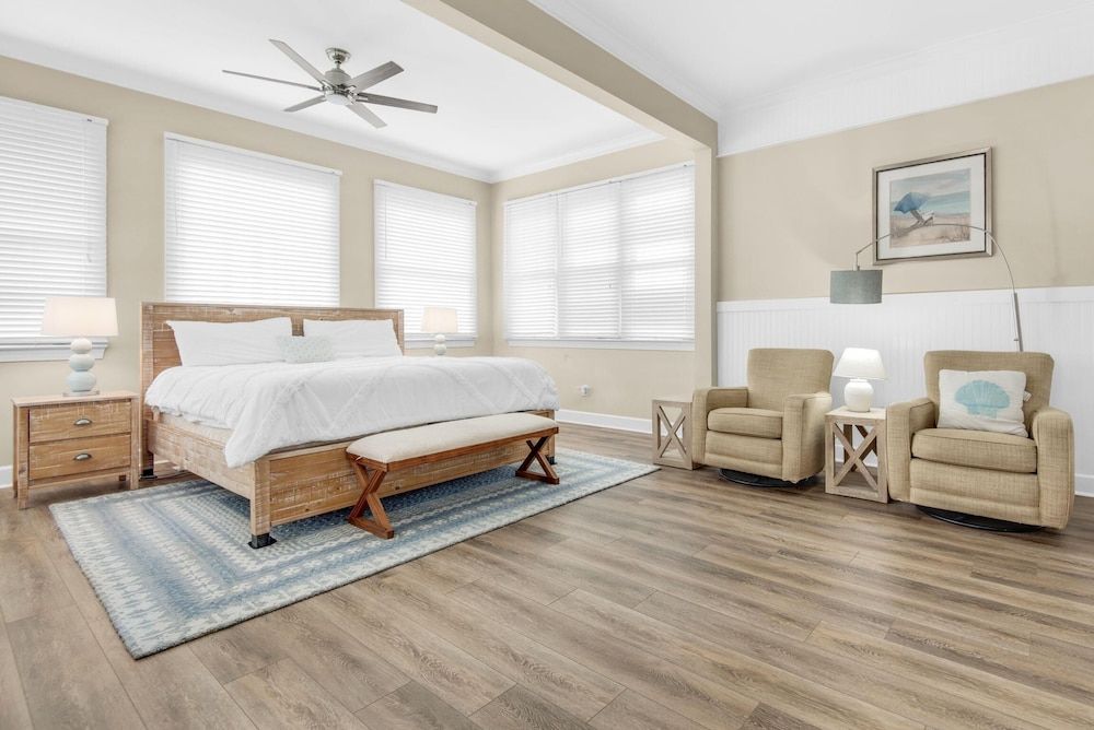 House, Multiple Beds (Sweet Retreat)