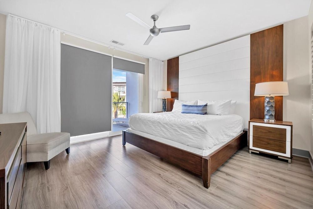 Condo, Multiple Beds (The Pointe 1-134)