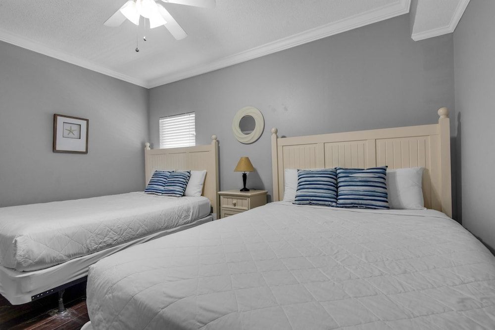 Condo, Multiple Beds (Majestic Beach Towers 1-1302)