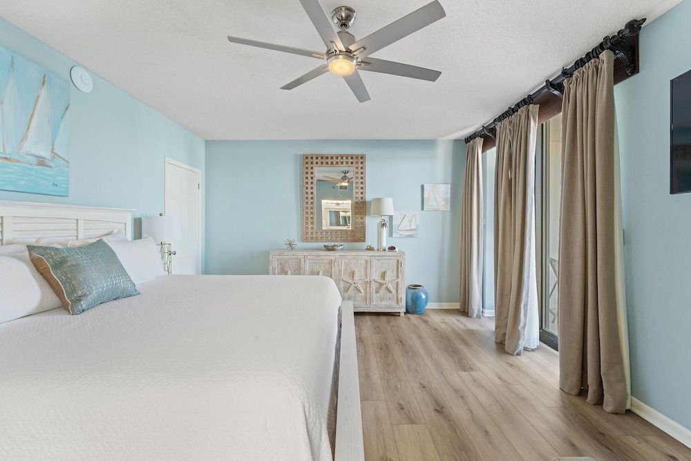 Condo, Multiple Beds (Phoenix 8 406)