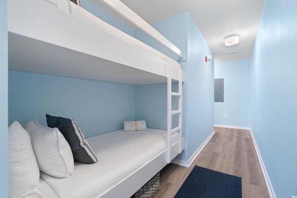 Condo, Multiple Beds (Grand Caribbean East 114)
