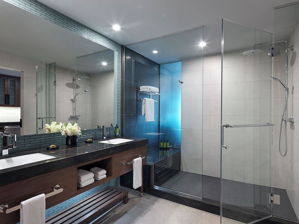 Black Desert Resort Deluxe Room, Multiple Beds 4