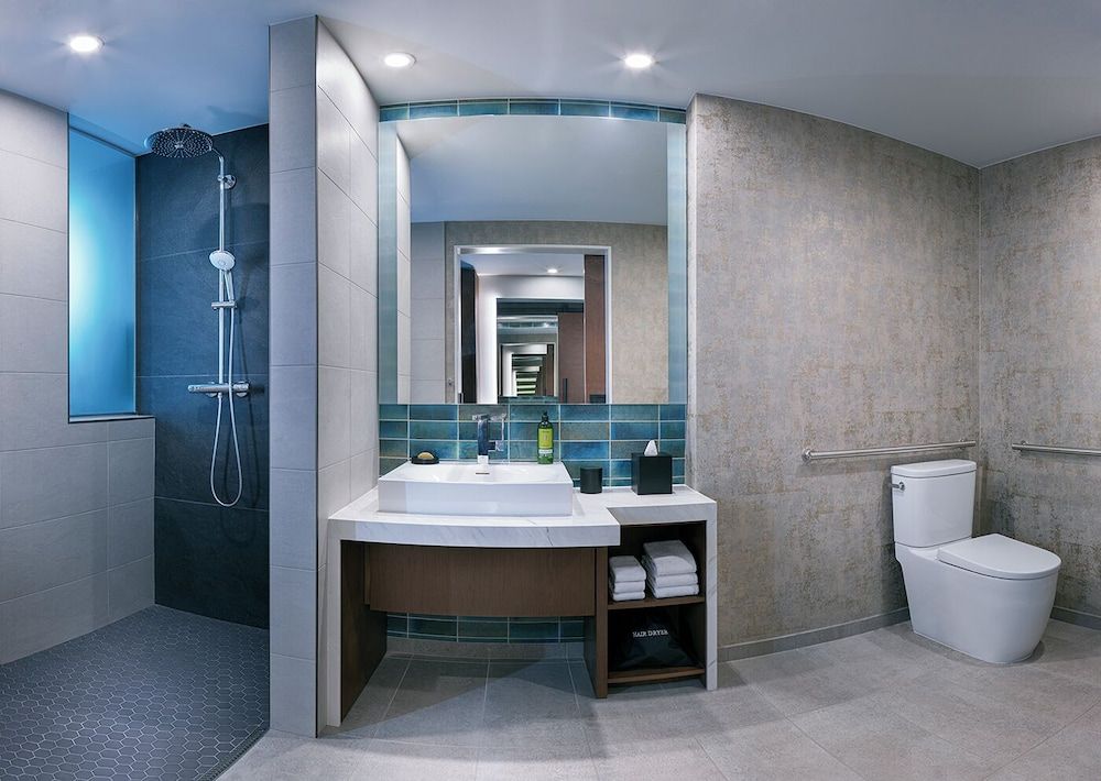 Black Desert Resort Room, 1 King Bed, Mobility Accessible