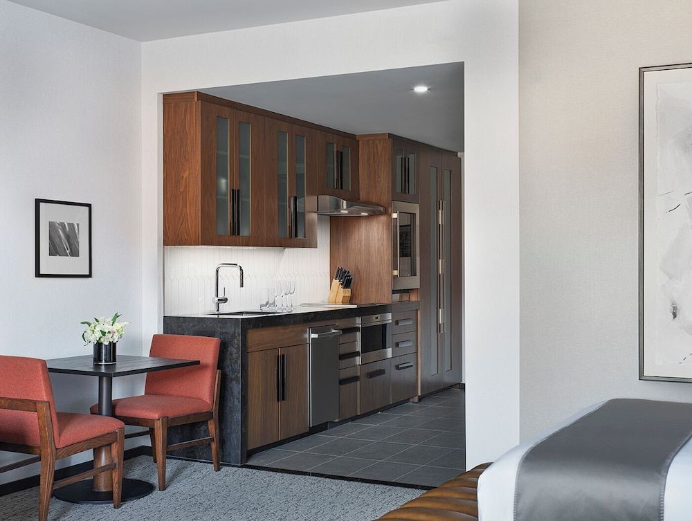 Black Desert Resort Deluxe Room, Multiple Beds 9