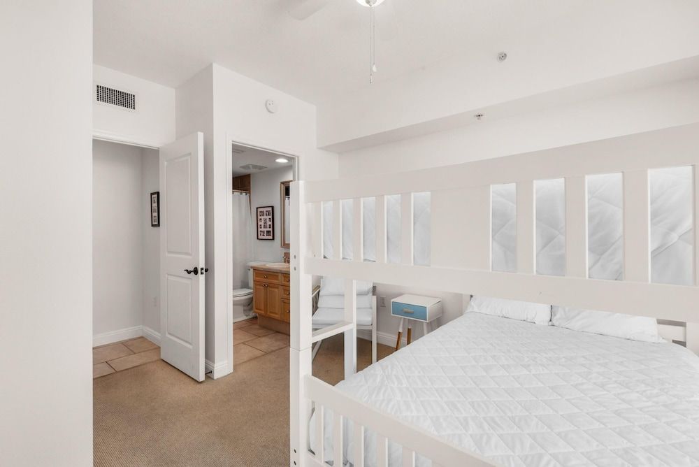 Apartment, Multiple Beds (Portofino Island Resort 2-1902)