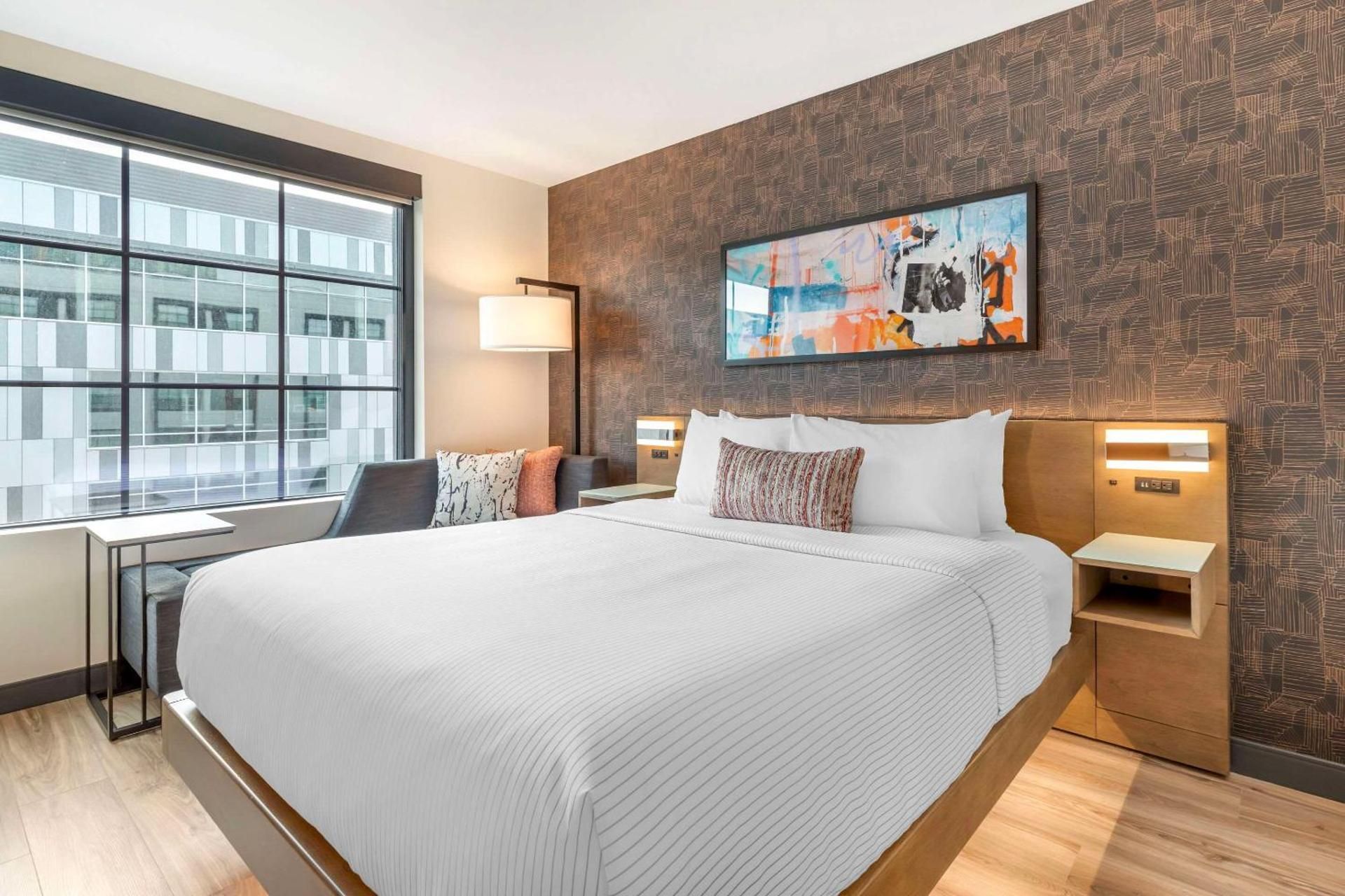 King Room - Hearing Accessible/Non Smoking