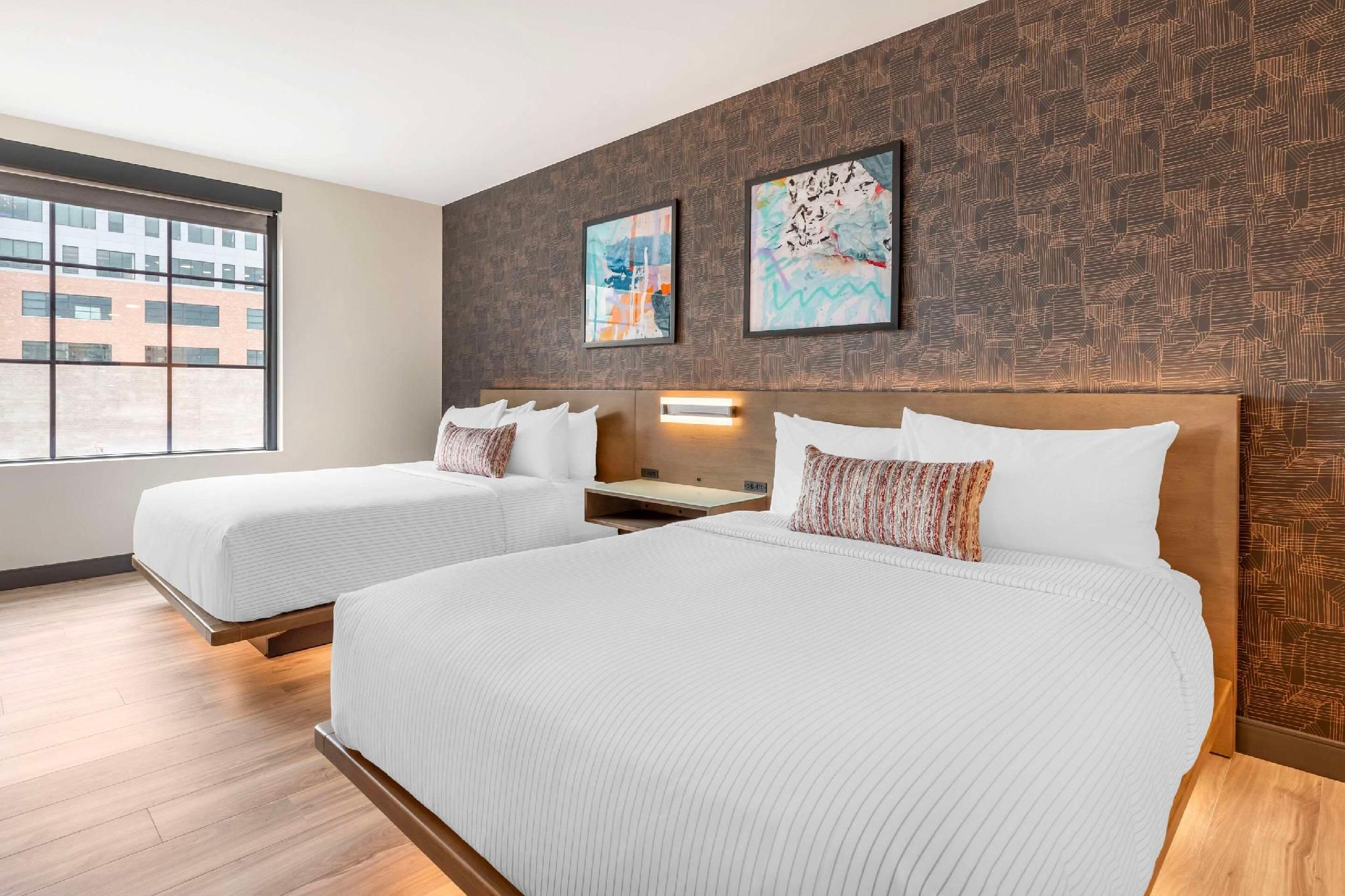 2 Queen Beds, Nonsmoking, Accessible