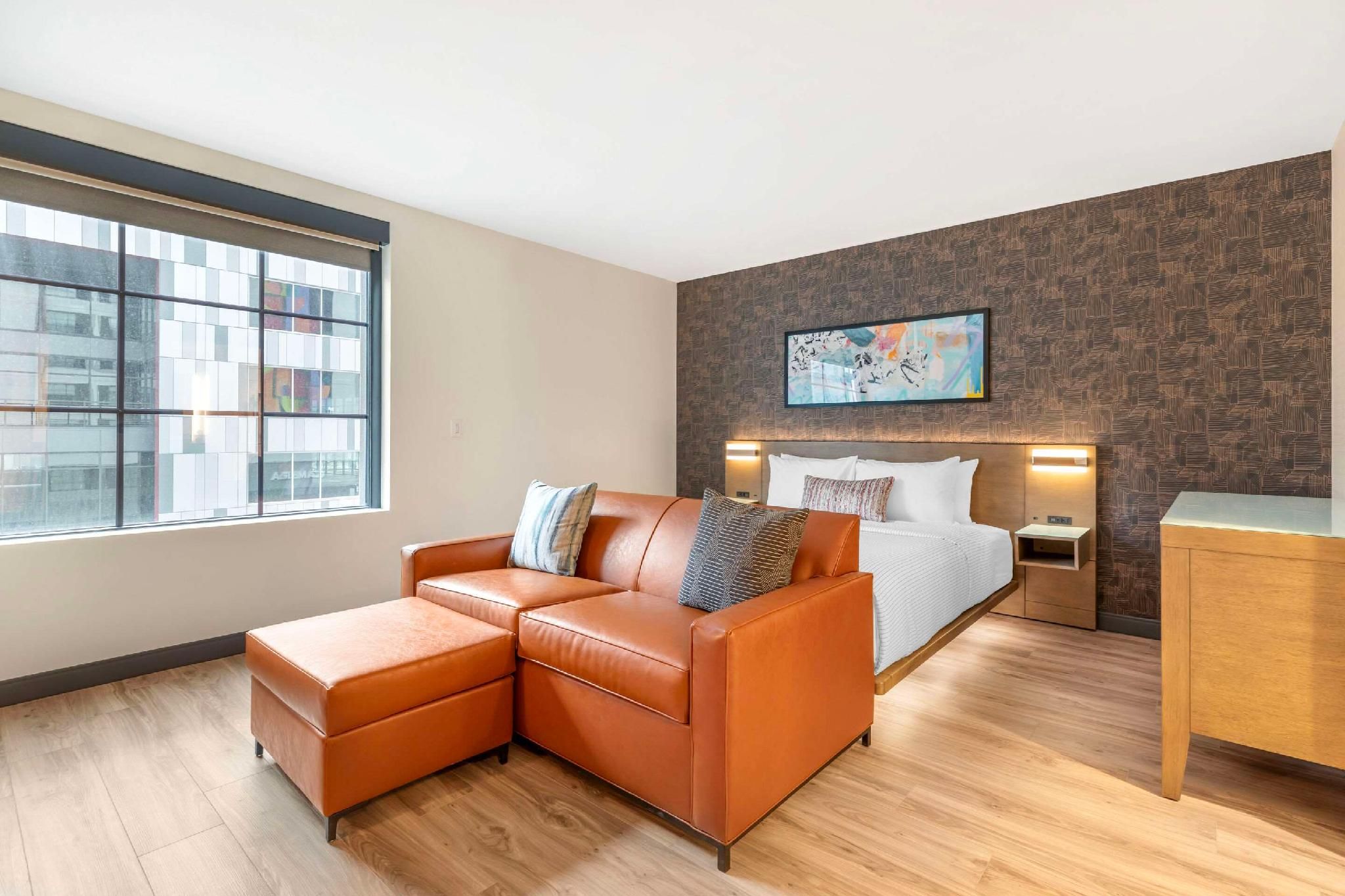 Accessible |1 King Bed, Suite, Non Smoking
