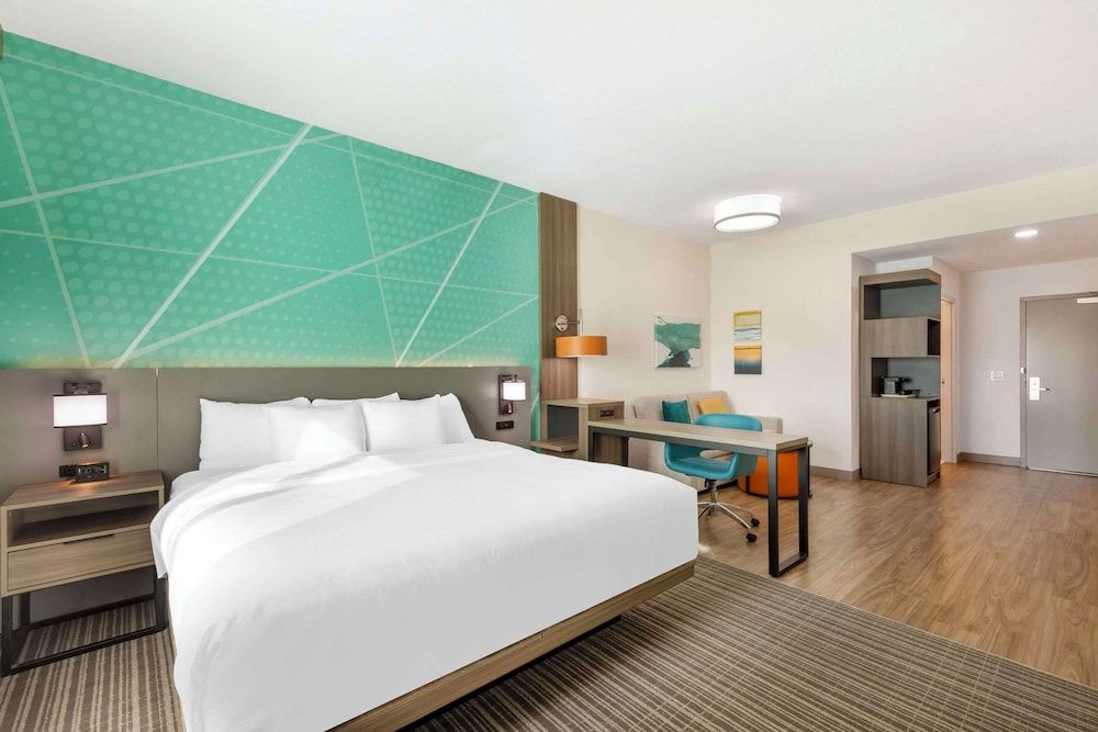 Comfort Suites Titusville near Kennedy Space Center Double Room, Multiple Beds, Non Smoking 2