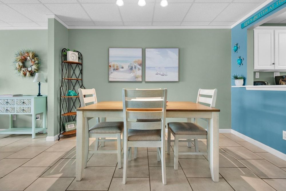 Sans Souci Unit 305