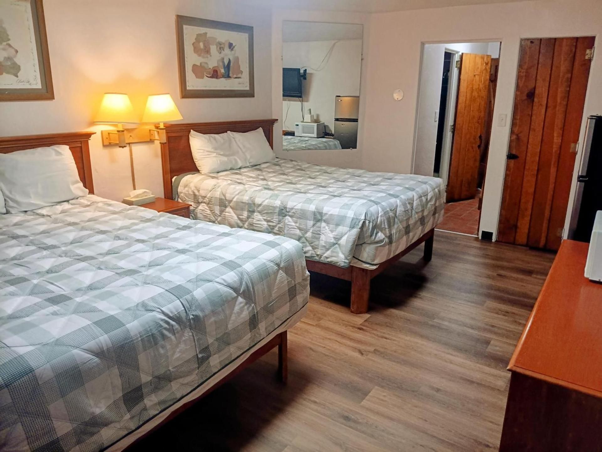 Sands Motel Double Room 2