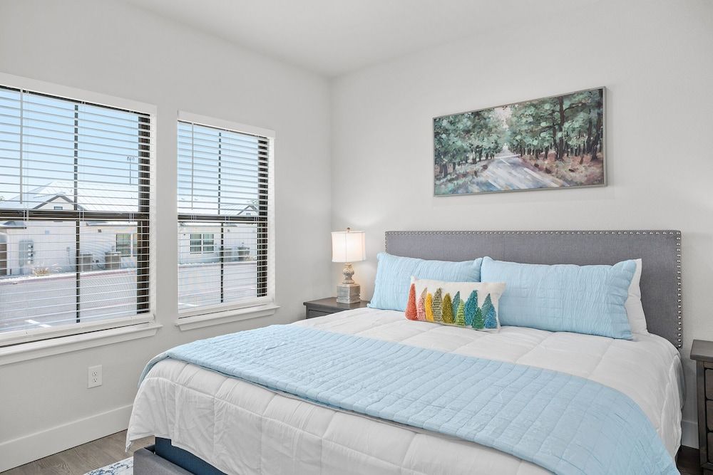 House, Multiple Beds, Hot Tub