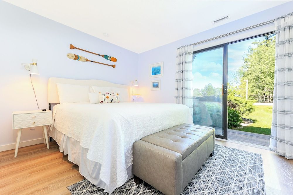 Signature Condo, 1 Queen Bed (3)