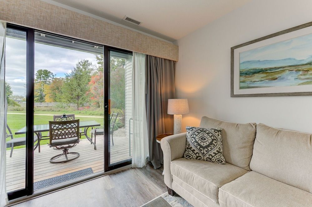 Signature Condo, 1 Queen Bed (4)