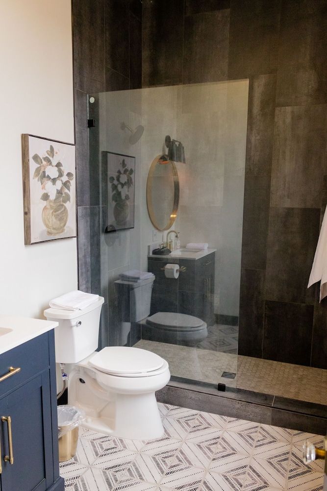 Speakeasy Suites Family Double Room, 2 Bedrooms, City View 6