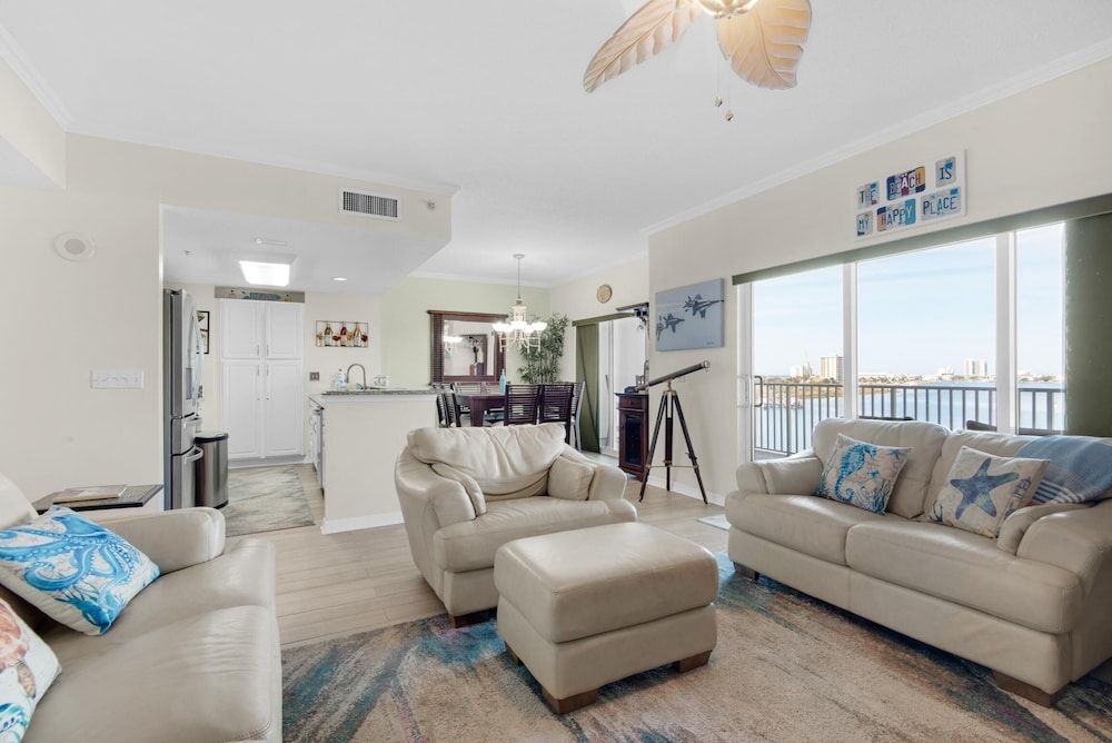 South Harbour 4E