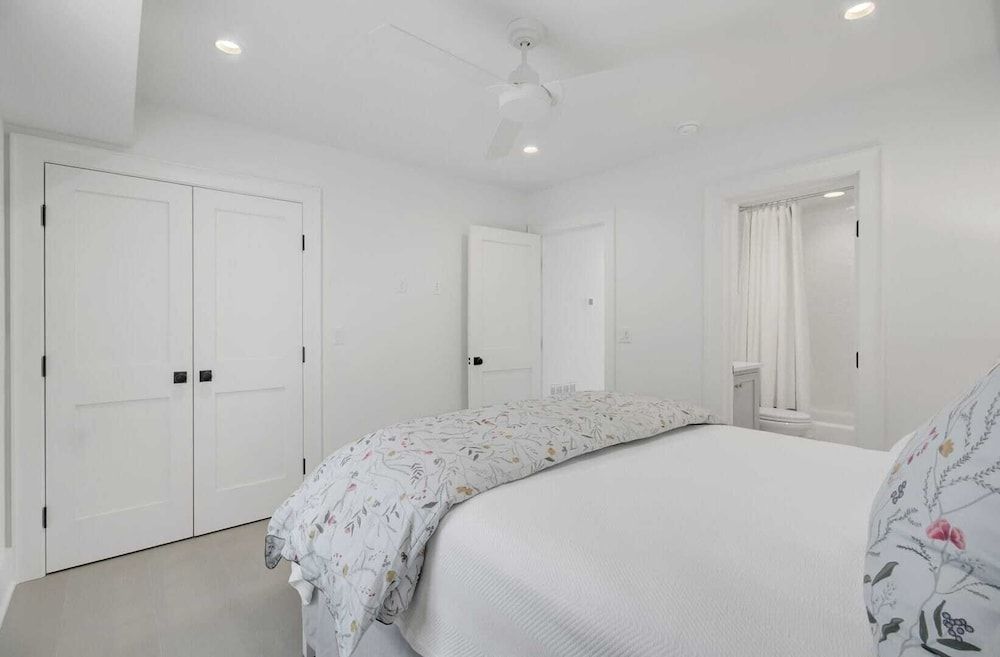 House (5 Bedrooms)