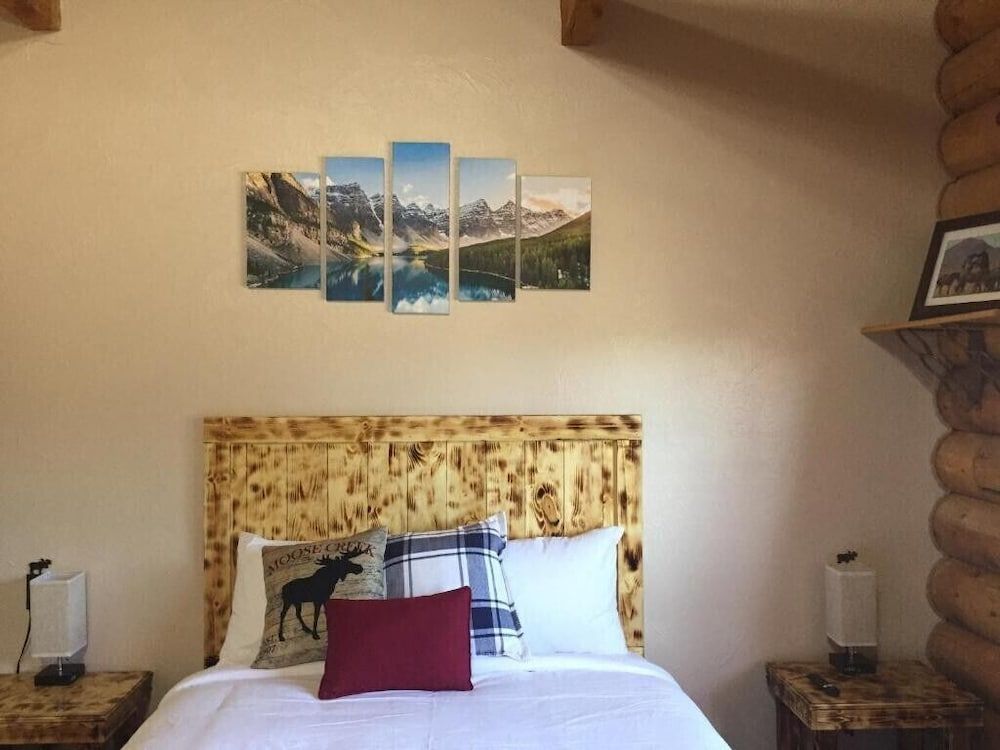 Ponderosa Inn Double Room, Ensuite (2 - Mountain Home)