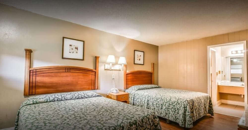 Basic Double Room