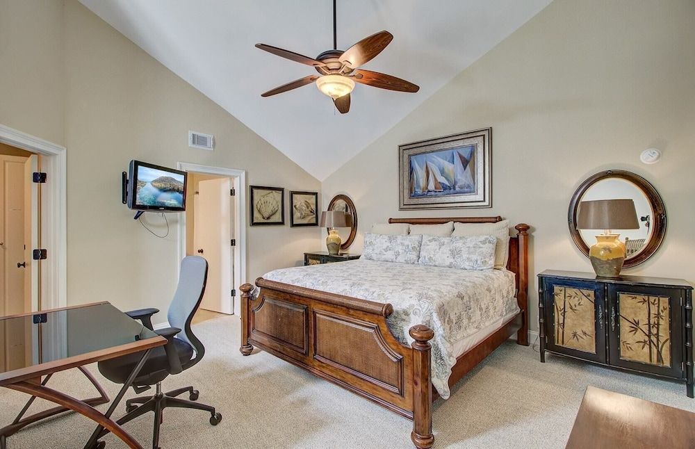 Apartment (3 Bedrooms)