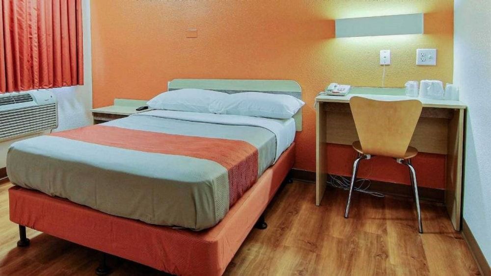 Deluxe Room, 1 Double Bed, Accessible, Non Smoking