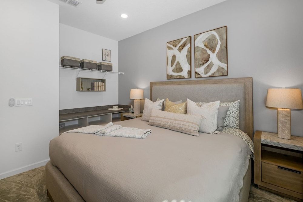 House, 5 Bedrooms