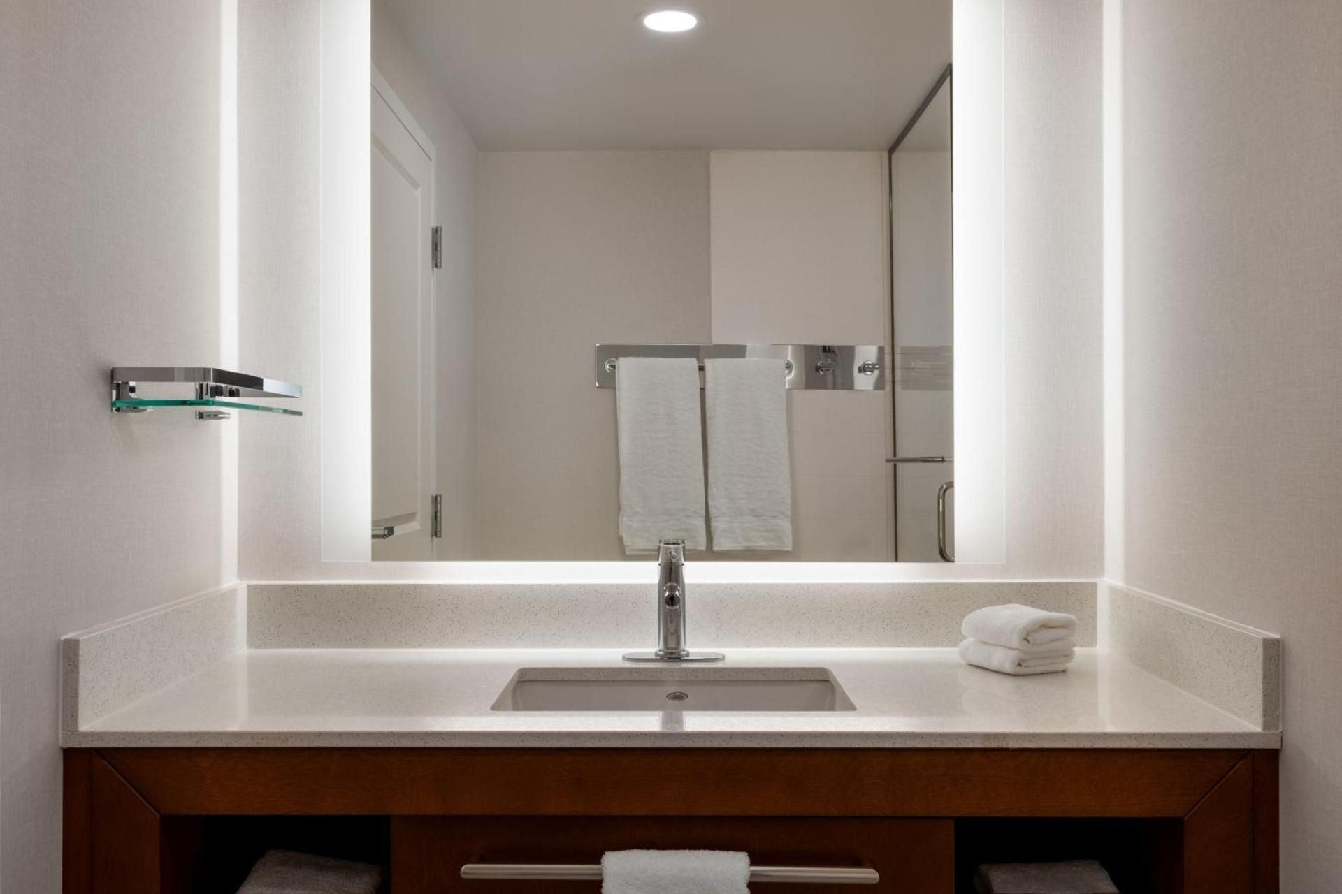 Residence Inn by Marriott Panama City Beach Pier Park Queen Studio with Two Queen Beds and Sofa Bed - Hearing Accessible 2