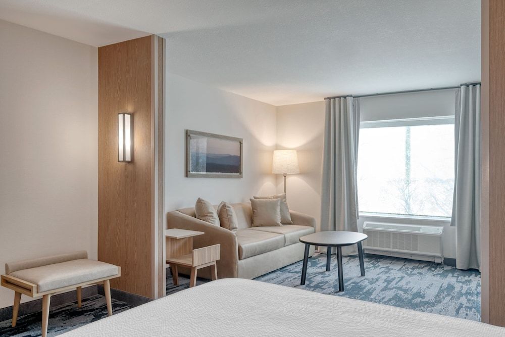 Room, Multiple Beds