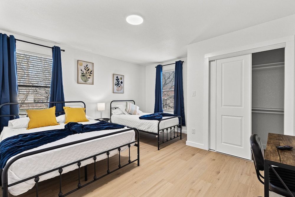 Apartment (3 Bedrooms)