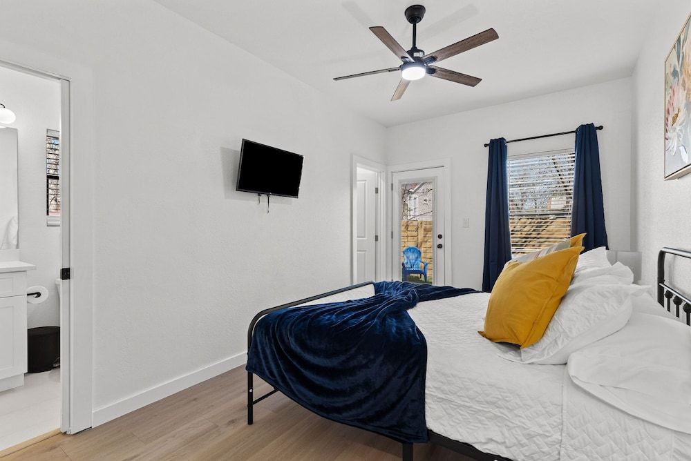Apartment (3 Bedrooms)