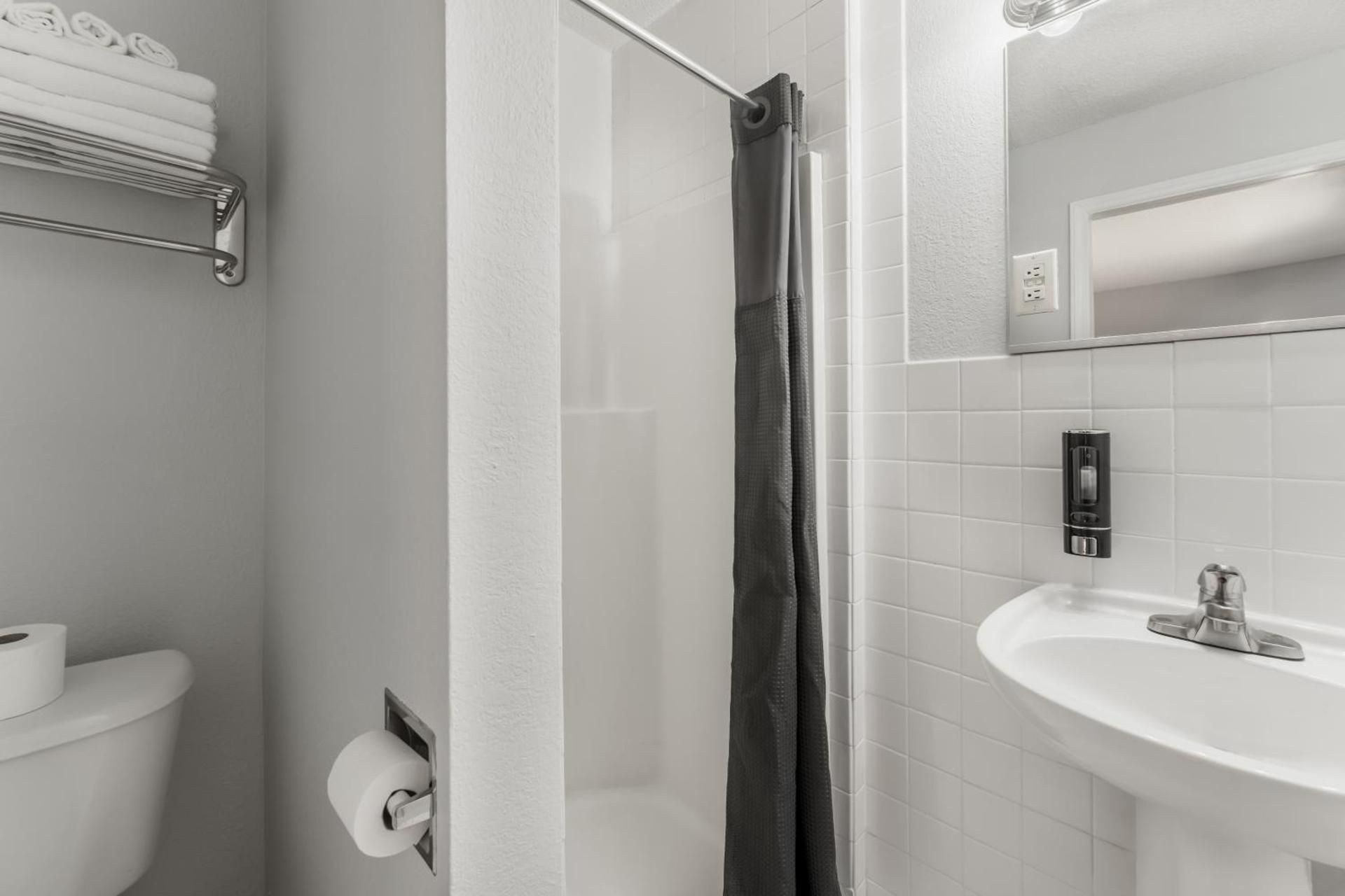 Mia's Boutique Hotel Double Room 22