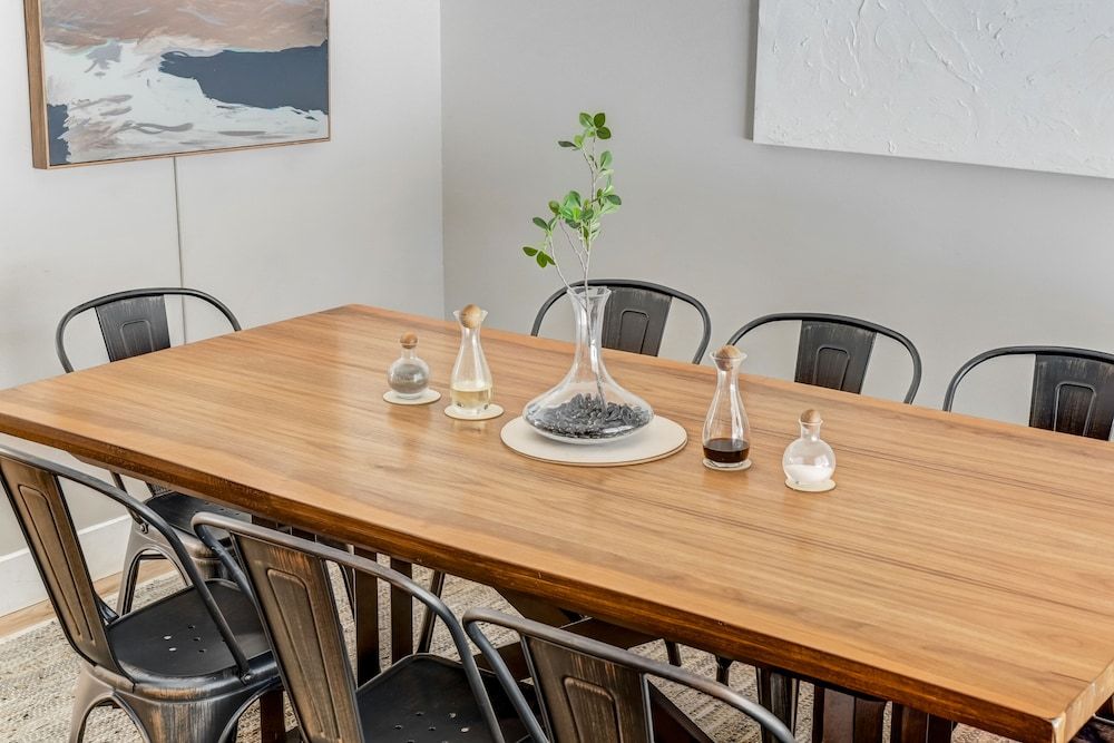 Family Dining