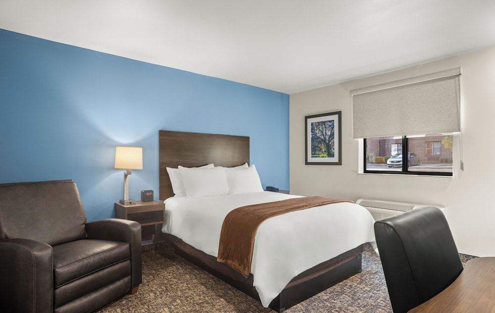 My Place Hotel-Savannah Airport-Pooler Room, 1 Queen Bed (Hearing Impaired, Reclainer) 2