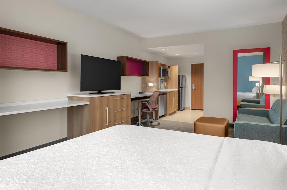 Studio Suite, 1 Queen Bed, Accessible (Hearing)