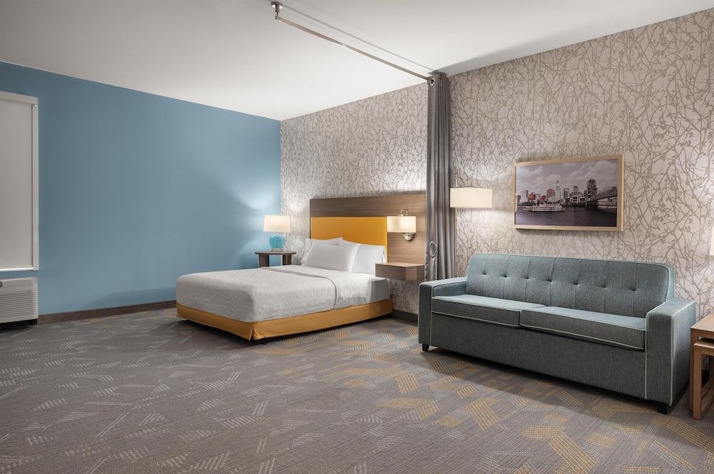 Studio, 1 Queen Bed, Accessible, Bathtub (Mobility & Hearing)