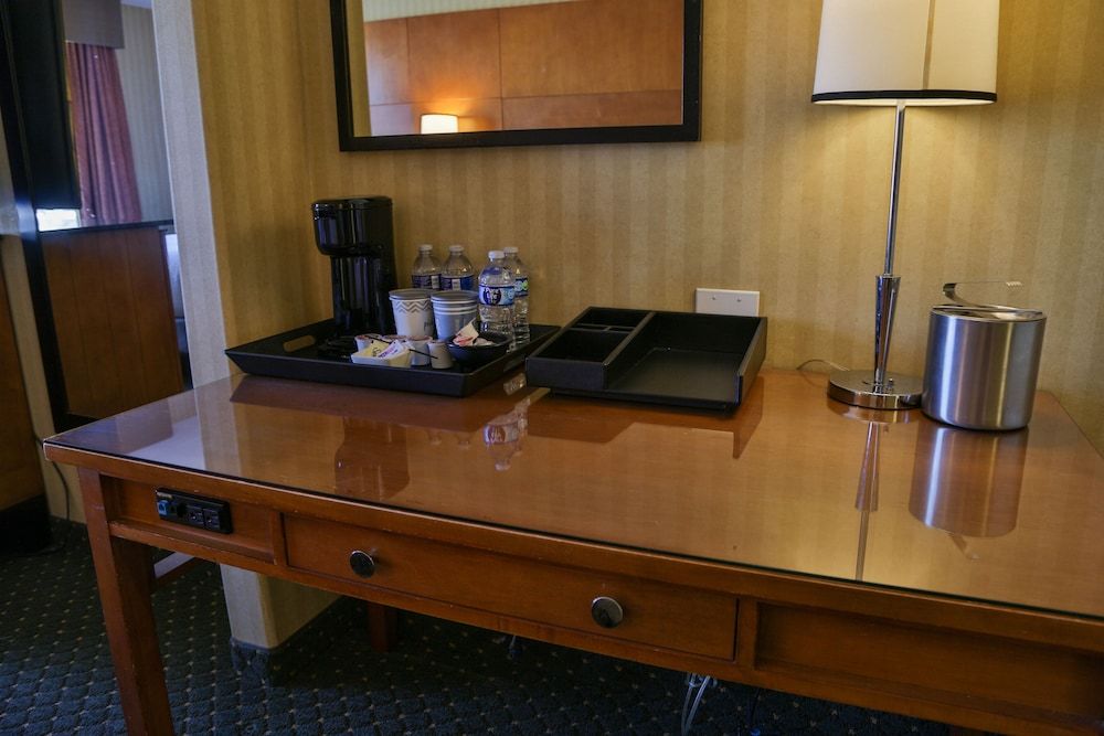 Sweetwater Lodge Presidential Room, 2 Double Beds, Non Smoking, Valley View 4