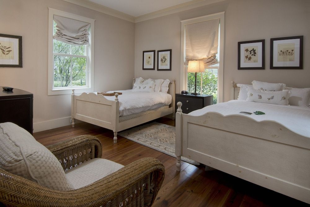 3 Bedroom Wilson Village Home 10
