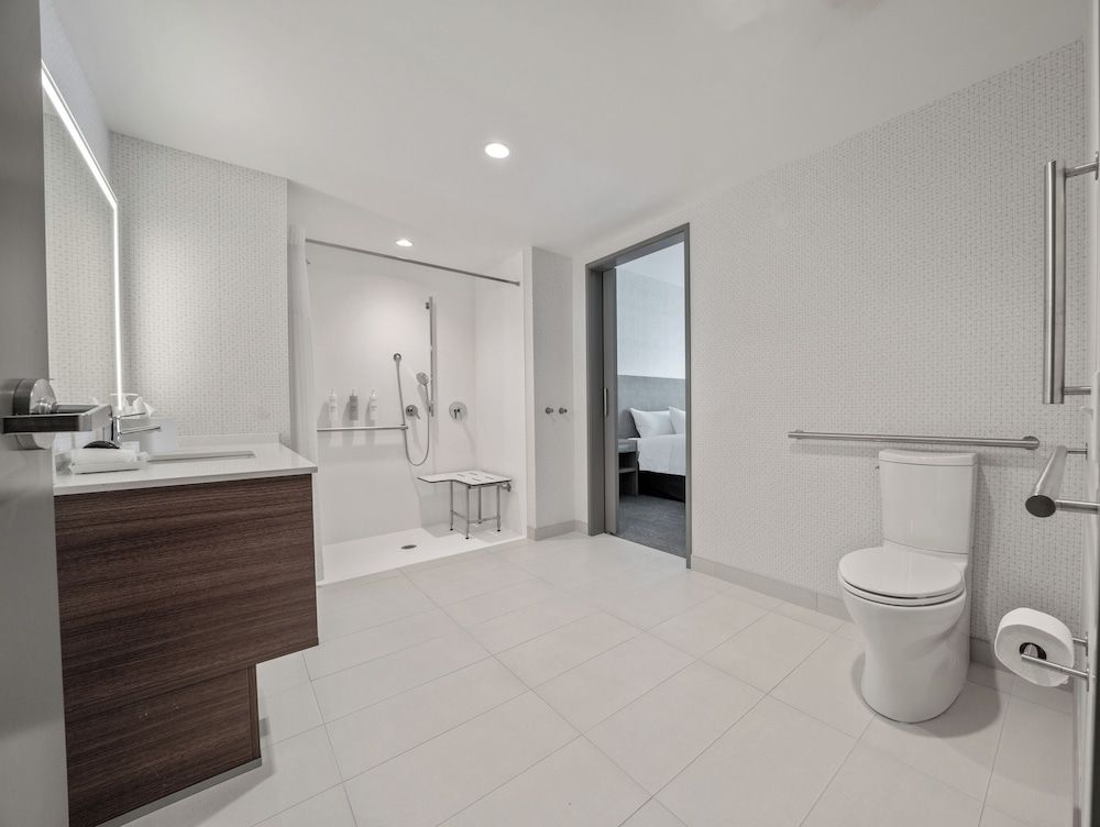 Home2 Suites by Hilton Fort Walton Beach Eglin AirForce Base Studio Suite, 2 Queen Beds, Accessible, Bathtub 7