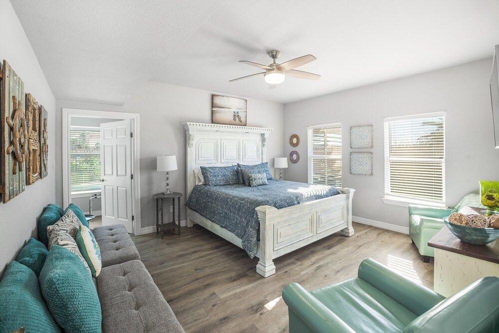 House, Multiple Beds, Pool Access, Pool View (Aqua Dreams)