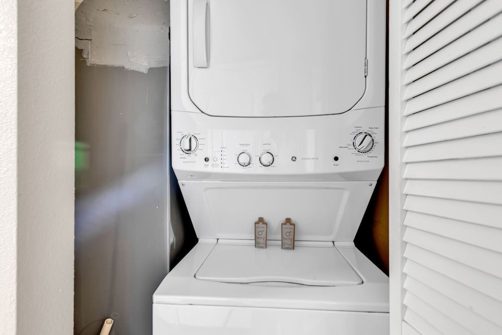 Carolinian Resort Family Condo, 2 Bedrooms, Beach View, Beachfront 12