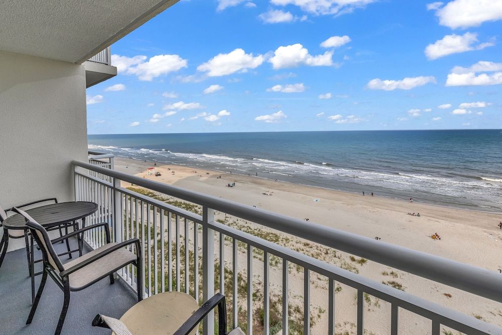 Carolinian Resort Family Condo, 2 Bedrooms, Beach View, Beachfront 9