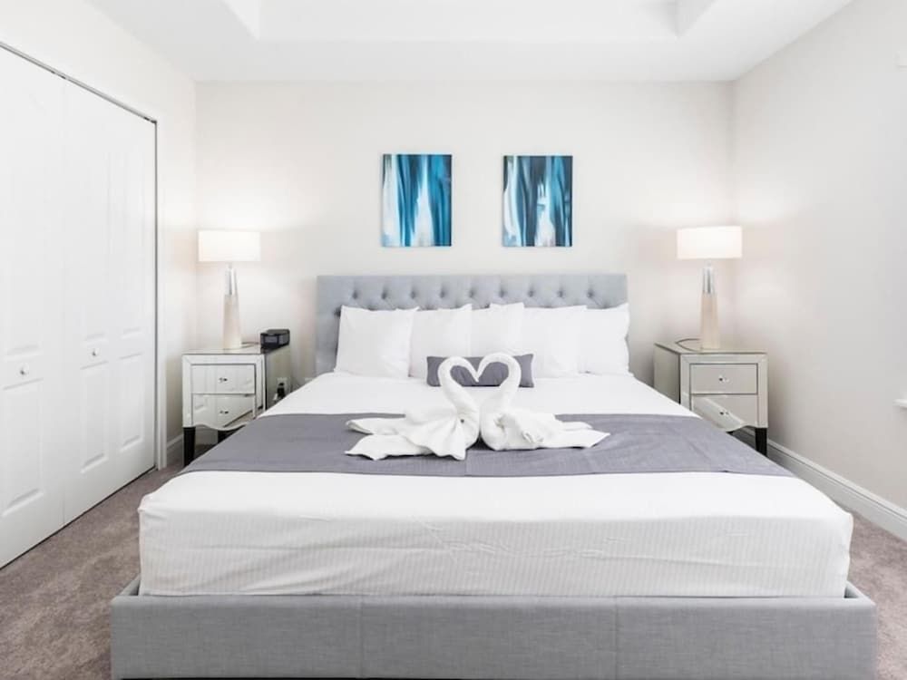 Townhome, 2 Bedrooms