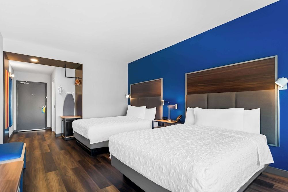 Room, 2 Queen Beds