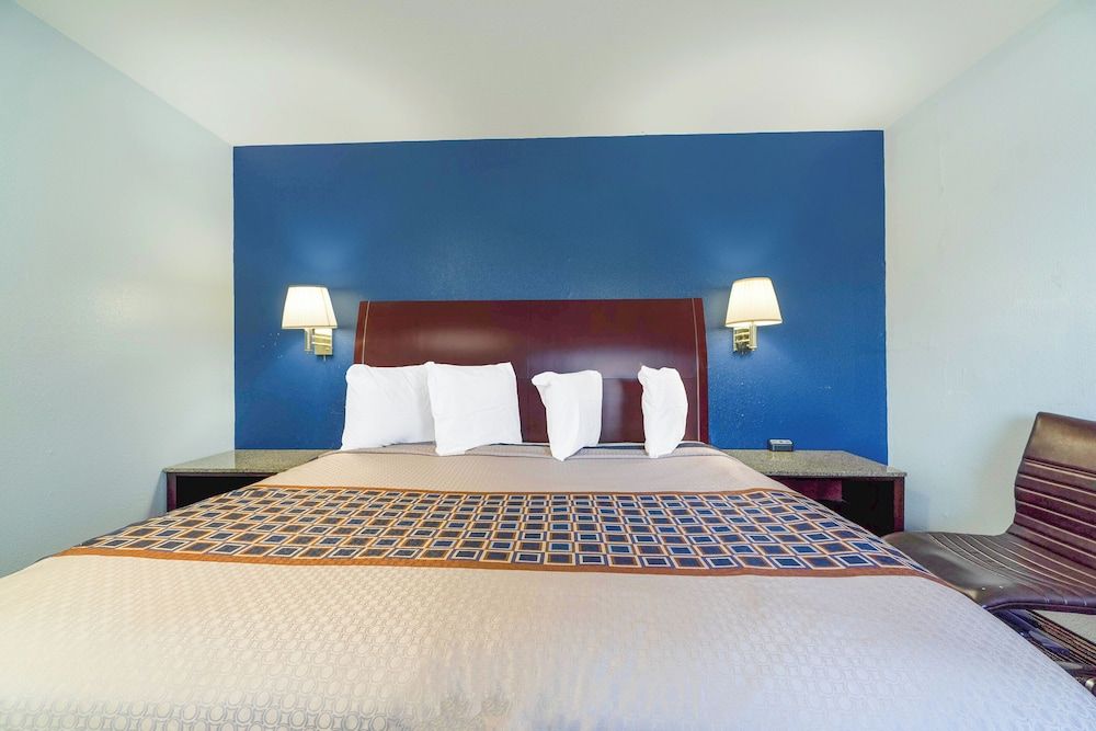 Budget Inn By OYO Frederick Us-183