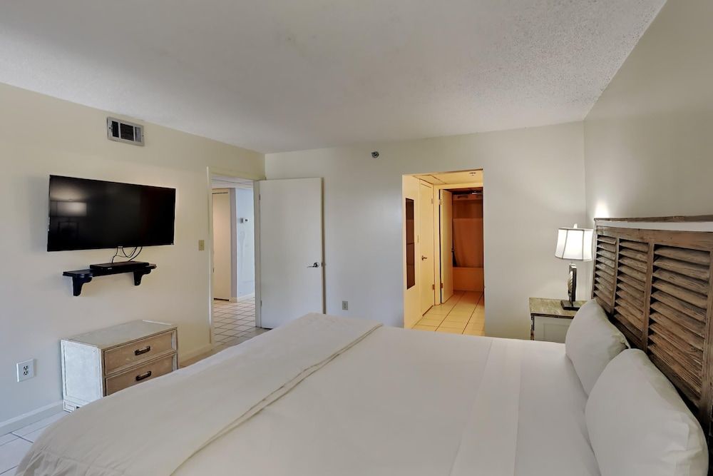 Condo, Multiple Beds, Balcony, Ocean View (#713 - No Pets Allowed)
