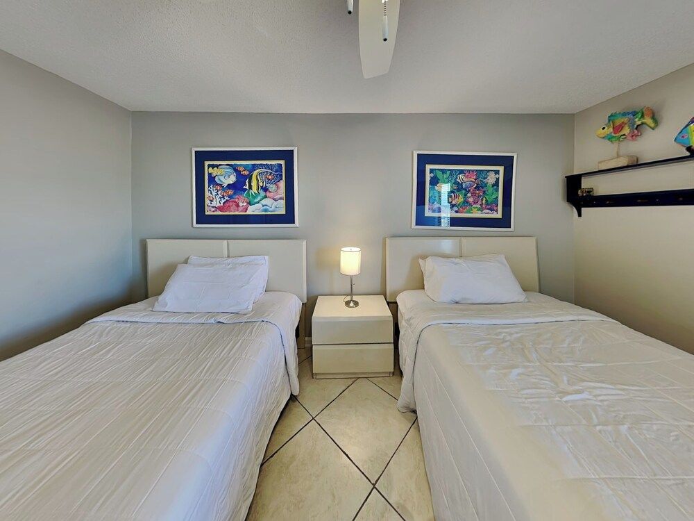 Condo, Multiple Beds, Balcony, Ocean View (#811 - No Pets Allowed)
